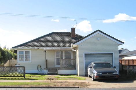 Photo of property in 1/36a Kelvin Road, Papakura, 2110