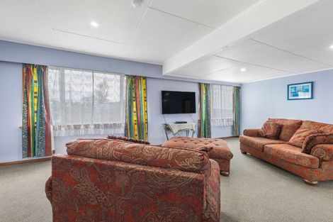 Photo of property in 17 Tuke Street, Normanby, Hawera, 4614