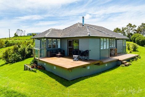 Photo of property in 213a Pahi Road, Pahi, Paparoa, 0571