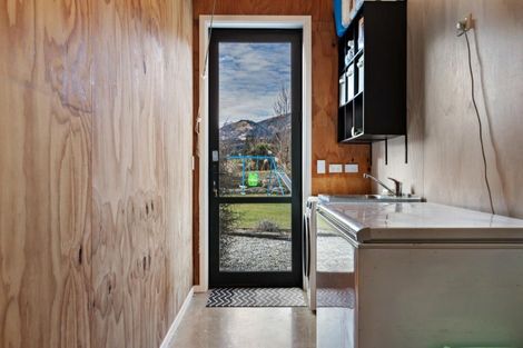 Photo of property in 34 Birley Rise, Glenorchy, 9372