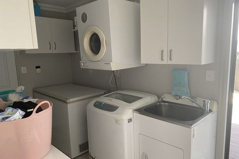 Photo of property in 22 Talbot Place, Welcome Bay, Tauranga, 3112