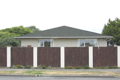 Photo of property in 2/29 Heathglen Avenue, Parklands, Christchurch, 8083