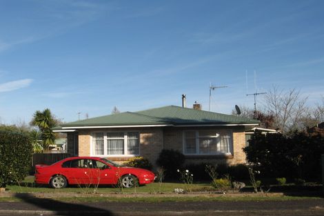 Photo of property in 3 Vectis Road, Hillcrest, Hamilton, 3216