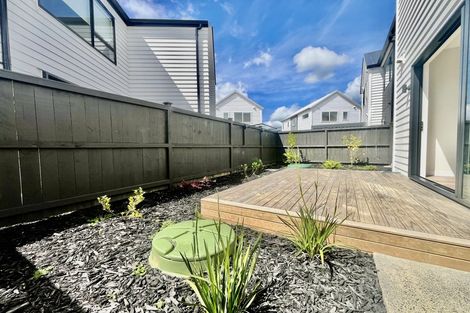 Photo of property in 6 Babos Avenue, Kumeu, 0810