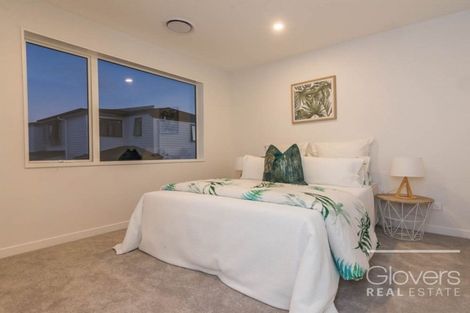 Photo of property in 17 Kearns Drive, Hobsonville, Auckland, 0616