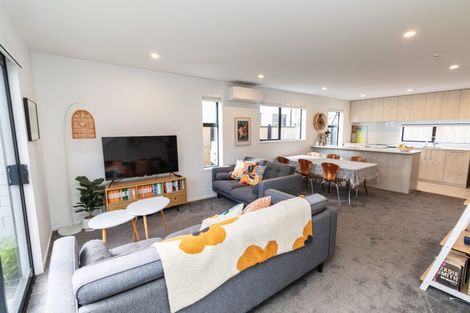 Photo of property in 7 Oliver Place, Trentham, Upper Hutt, 5018