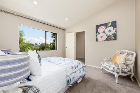 Photo of property in 9c Christina Avenue, Te Atatu South, Auckland, 0602