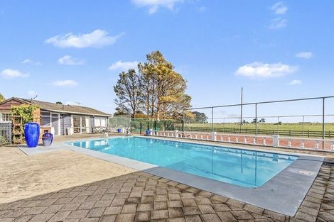 Photo of property in 88 Pukepapa Road, Marton, 4710