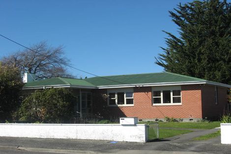 Photo of property in 4 Faraday Street, Carterton, 5713