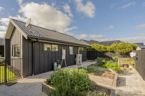 Photo of property in 11 Voyager Place, Cooks Beach, Whitianga, 3591