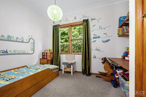 Photo of property in 465 Stokes Valley Road, Stokes Valley, Lower Hutt, 5019