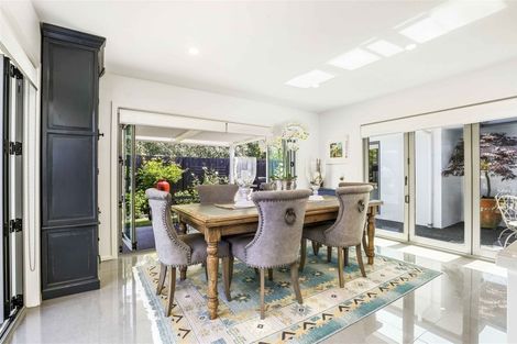 Photo of property in 15 Amokura Crescent, Flagstaff, Hamilton, 3210