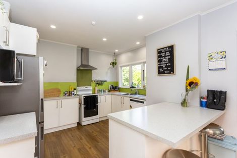 Photo of property in 422 Yaldhurst Road, Russley, Christchurch, 8042