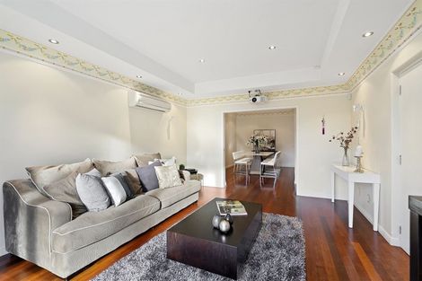 Photo of property in 30 Glandovey Road, Fendalton, Christchurch, 8052