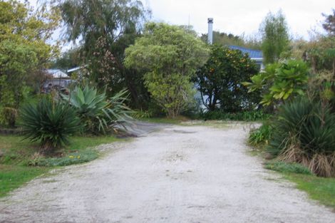 Photo of property in 18 Point Wells Road, Point Wells, Warkworth, 0986