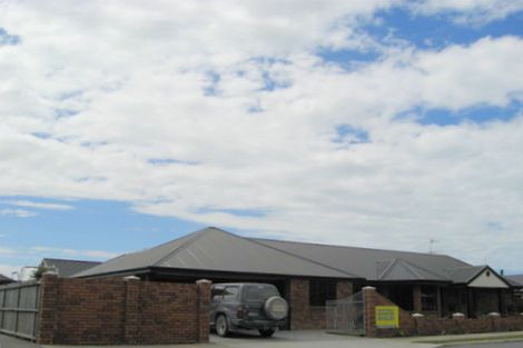 Photo of property in 20 Petries Road, Woodend, 7610