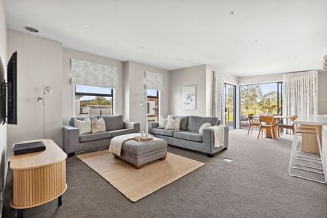 Photo of property in 6 Ada Close, Cambridge, 3434