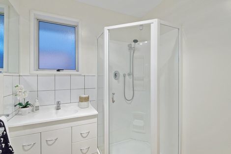 Photo of property in 11 Lodge Place, Ilam, Christchurch, 8041