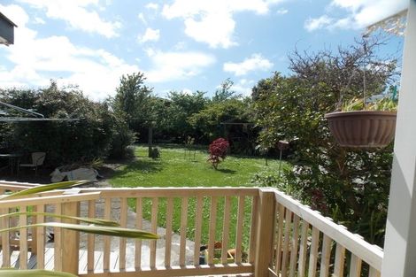 Photo of property in 25 Rewa Street, Takaro, Palmerston North, 4412