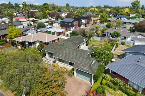 Photo of property in 10 Glen Lynne Avenue, Queenwood, Hamilton, 3210