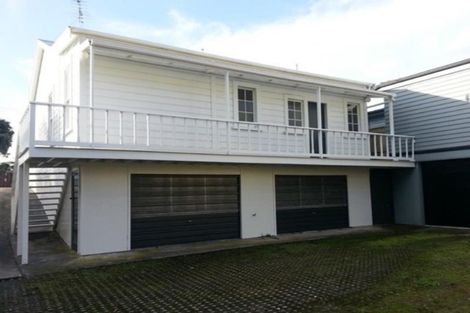 Photo of property in 1 Gaine Street, New Plymouth, 4310