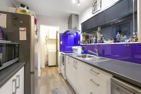 Photo of property in 10b Resolution Road, Welcome Bay, Tauranga, 3112