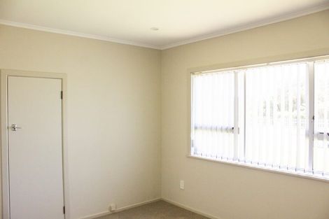 Photo of property in 20 Hallberry Road, Mangere East, Auckland, 2024
