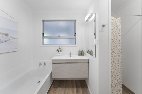 Photo of property in 24 Exeter Street, Stoke, Nelson, 7011