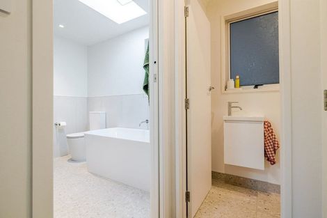 Photo of property in 3 Spilman Place, Awapuni, Palmerston North, 4412