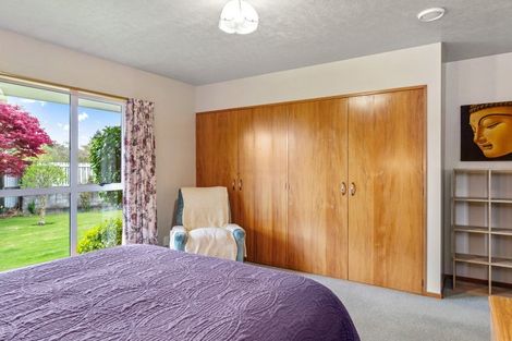 Photo of property in 33 Oakden Drive, Darfield, 7510