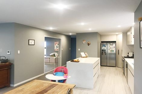 Photo of property in 11 Jaedee Court, Howick, Auckland, 2014