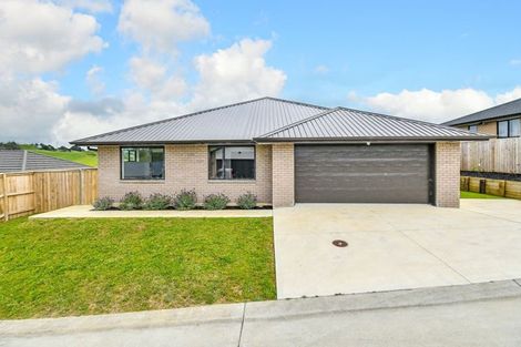 Photo of property in 35a Leathem Crescent, Pokeno, 2402