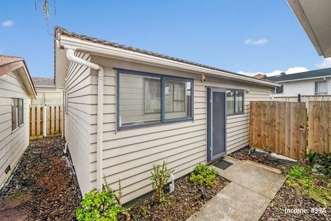 Photo of property in 39 Casuarina Road, Half Moon Bay, Auckland, 2012