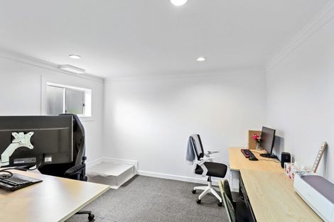 Photo of property in 1/39 Butterworth Drive, Glendene, Auckland, 0602