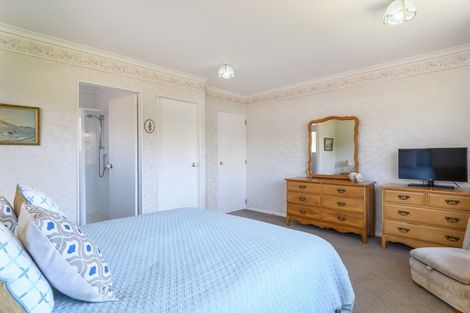 Photo of property in 10 James Henry Avenue, Papamoa Beach, Papamoa, 3118