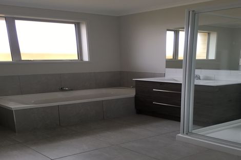 Photo of property in 7 Oka Street, Papamoa Beach, Papamoa, 3118