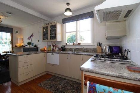 Photo of property in 35 Rhodes Street, Waimate, 7924