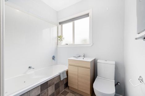 Photo of property in 43 Marshall Street, Woolston, Christchurch, 8023