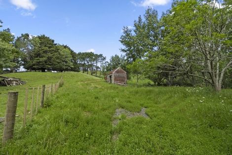 Photo of property in 863 Weranui Road, Wainui, Silverdale, 0994