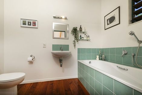 Photo of property in 3 Tree Fern Trail, Campbells Bay, Auckland, 0630