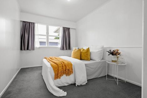 Photo of property in 16 Manapouri Place, Glenview, Hamilton, 3206