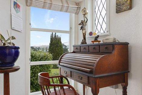 Photo of property in 6 Seaside Avenue, Waterview, Auckland, 1026