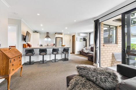 Photo of property in 32 Pragma Rise, Rototuna North, Hamilton, 3210