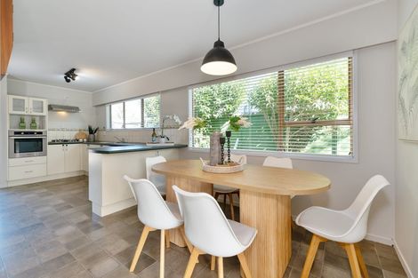 Photo of property in 129a Nile Road, Milford, Auckland, 0620