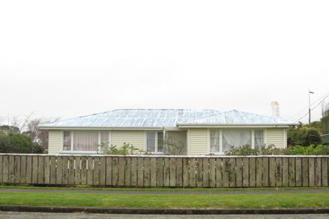 Photo of property in 37 Cumming Street, Okato, 4335