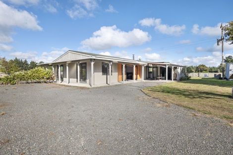 Photo of property in 363 Brandon Hall Road, Bulls, 4894