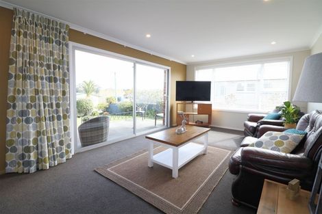 Photo of property in 8 Kowhai Street, Highfield, Timaru, 7910