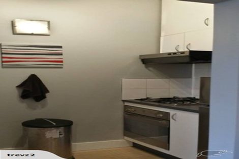 Photo of property in Devonport Apartments, 23/127 Saint Aubyn Street, New Plymouth, 4310