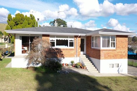 Photo of property in 384 Welcome Bay Road, Welcome Bay, Tauranga, 3175