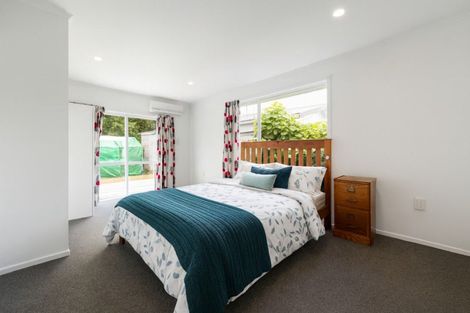 Photo of property in 6 Parkdale Place, Glenview, Hamilton, 3206